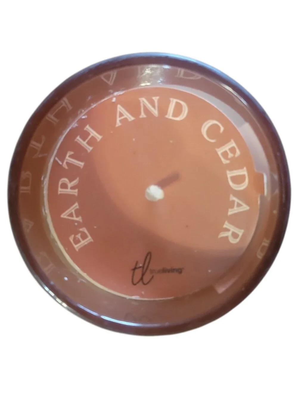 NWT Earth & Cedar Red Frosted Glass Earth & Cedar Scented Candle 6 Oz